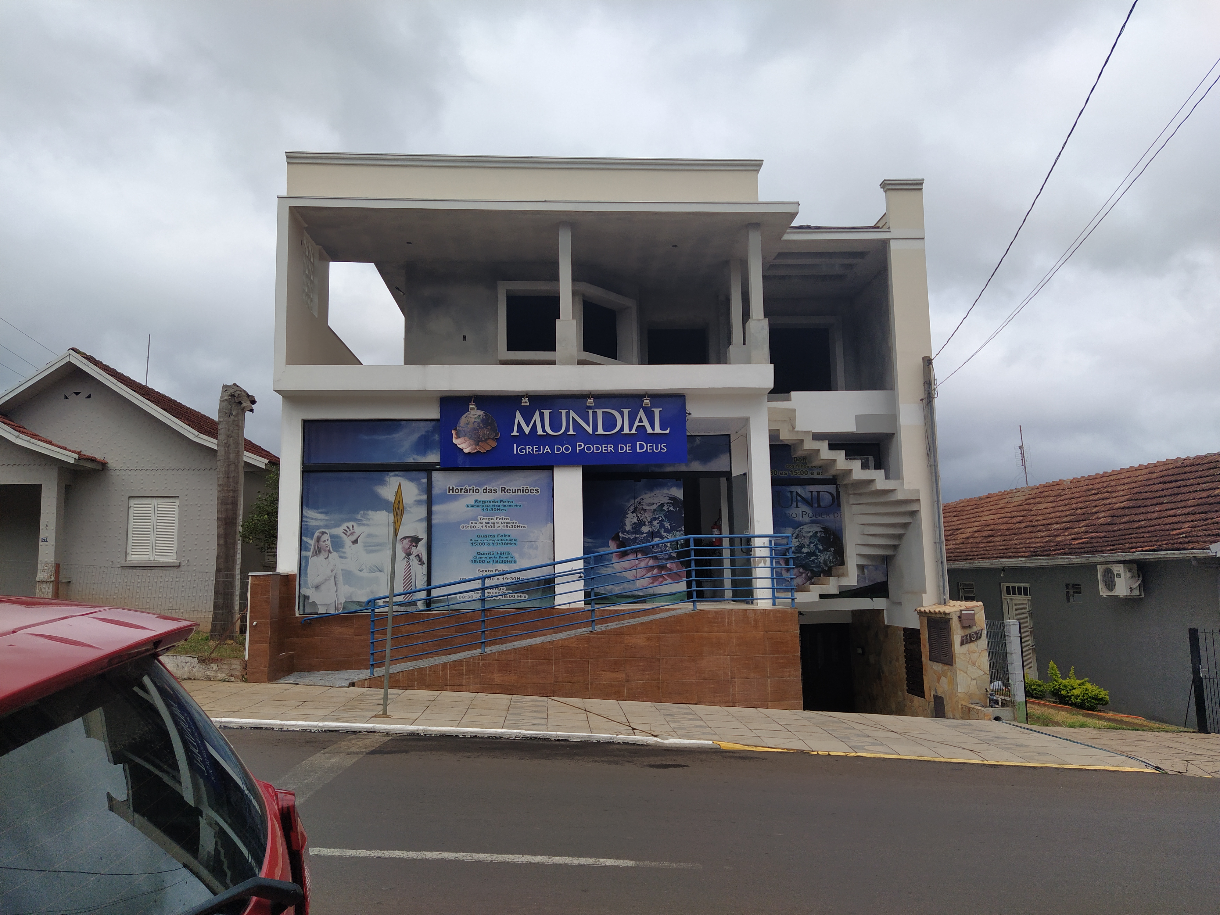 Prédio Residencial/comercial-Canabarro