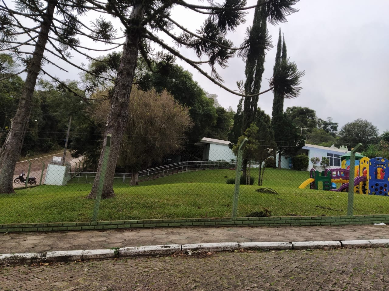 Casa de esquina/Canabarro