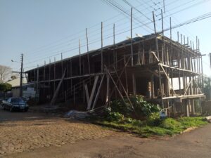 Sobrados 3 pavimentos/Canabarro