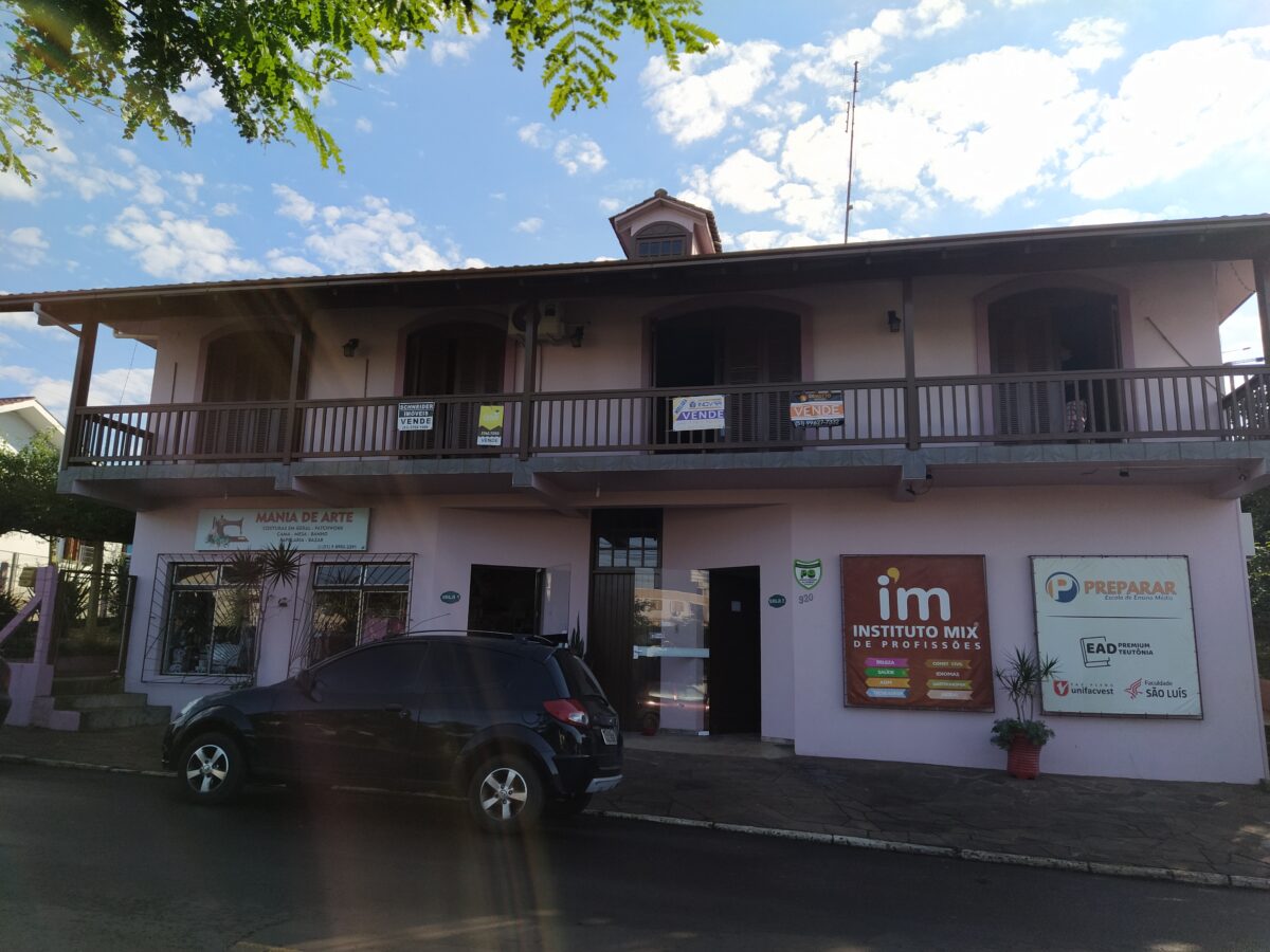 Ótima casa em Canabarro